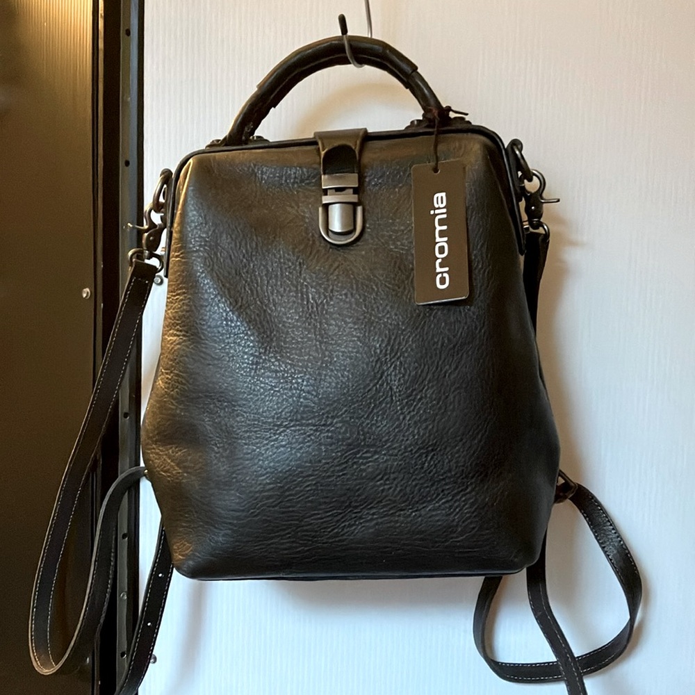 New with tags Black Convertible backpack purse, by Chromia